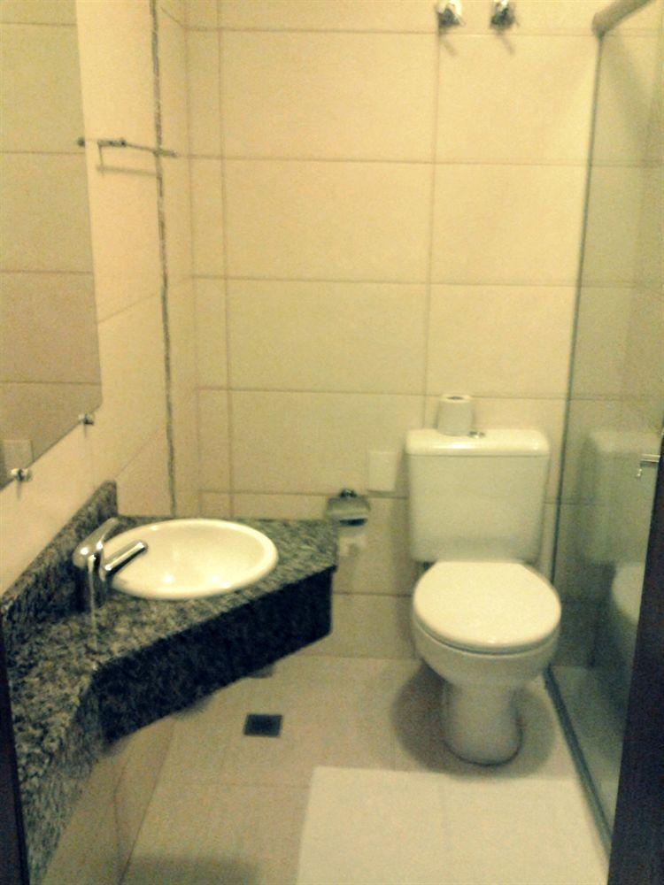 Hotel Cascata Das Pedras Фос-ду-Іґуасу Екстер'єр фото