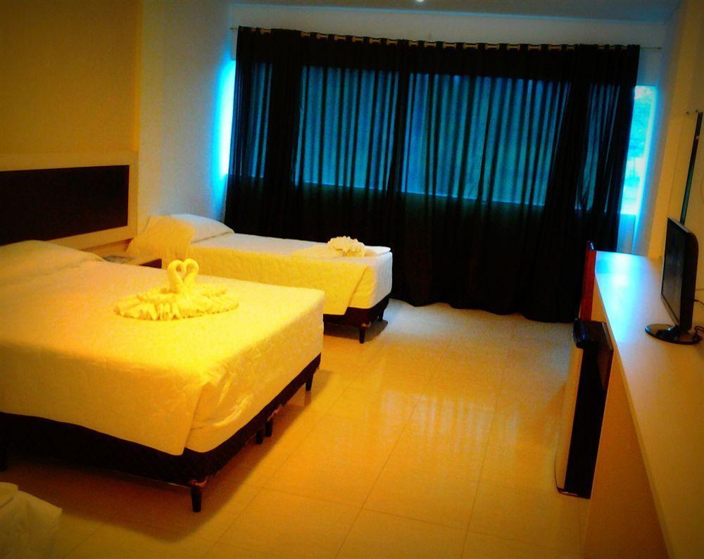 Hotel Cascata Das Pedras Фос-ду-Іґуасу Екстер'єр фото